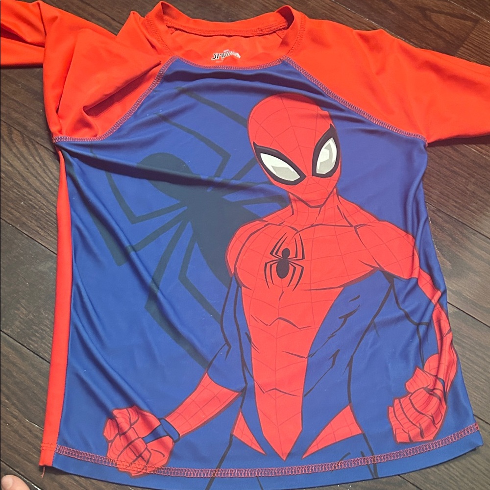 Spider-Man Rash Guard and Swim Shorts Set - Picture 5 of 7